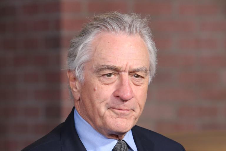 No, Robert De Niro non ha mandato un messaggio pro-Sardine