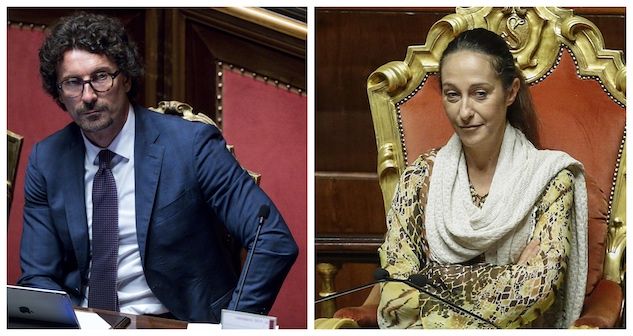 Toninelli e Taverna candidati come facilitatori per il “team del futuro” del M5S