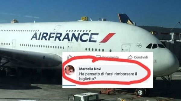 Il vergognoso commento alla notizia del bimbo morto nel carrello di un aereo: «Ha pensato di farsi rimborsare il biglietto?»