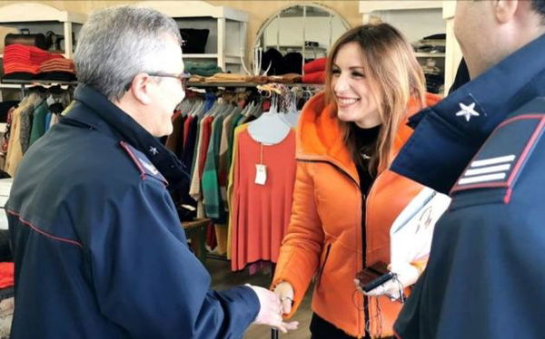 Lucia Borgonzoni dice che farà accordi con le forze dell’ordine per far fare loro quello che già fanno