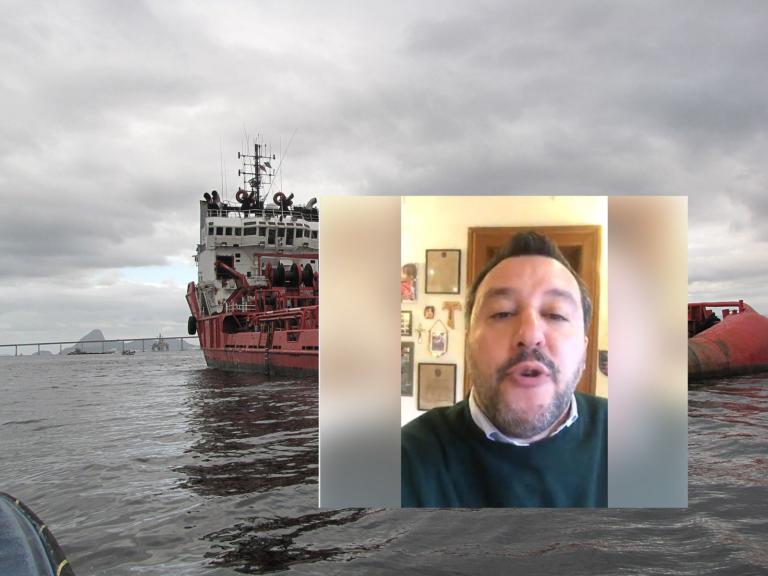 La surreale idea di Salvini: «Denuncio Conte e Lamorgese per sequestro di persona: ci hanno messo 4 giorni a concedere un porto sicuro»