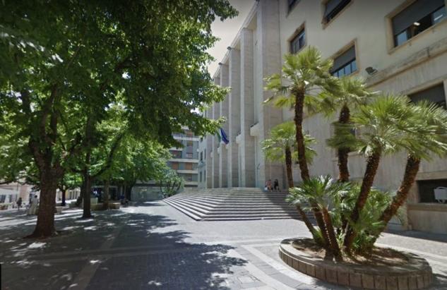 Arresti domiciliari per il prefetto di Cosenza article-post