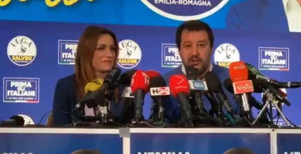 Salvini è felice per la sconfitta in Emilia-Romagna: «Vincere sempre, sai che noia?»