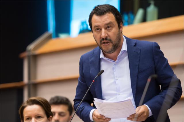 Salvini Difende Il Candidato Della Lega Con Sigaro E Rum Non C