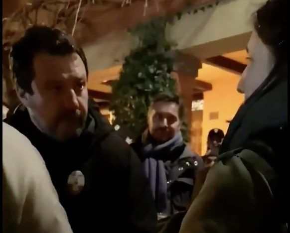 Il minuto di silenzio di Matteo Salvini dopo la domanda di Elly Schlein sul regolamento di Dublino