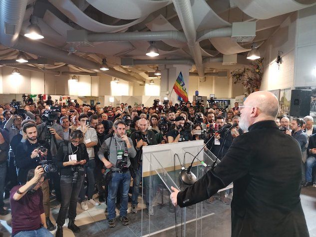 Anche Bonaccini ha ringraziato le Sardine per aver contribuito alla sconfitta della Lega in Emilia Romagna article-post