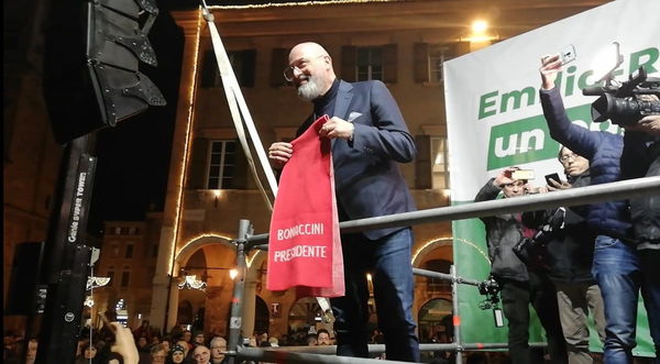 L’Emilia-Romagna ringrazia Bonaccini e Sardine a Modena: «Il centro-sinistra riparte da qui»