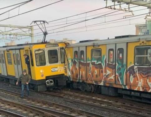 La tesi della vecchia motrice a gasolio dietro all’incidente in metro a Napoli che ha fatto 13 feriti