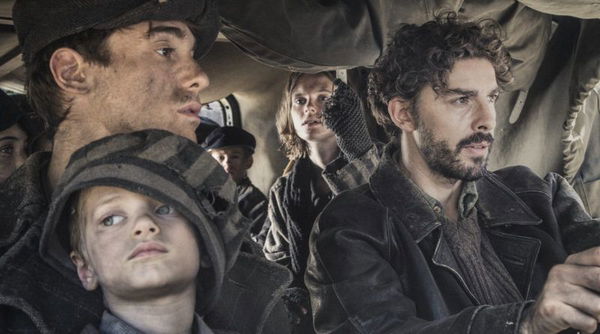 La Guerra è finita, tra le polemiche “Con Prima gli Italiani si dimenticano gli errori passati” | Video