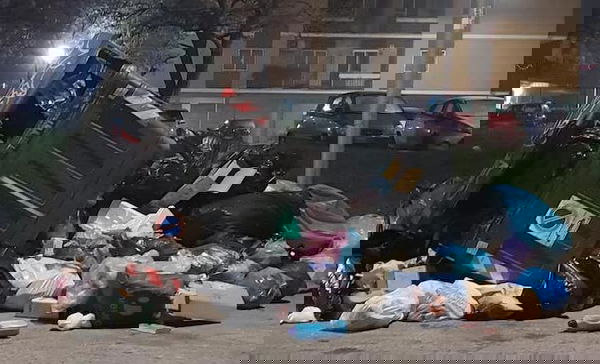 Caos rifiuti a Roma, Virginia Raggi frena sulla discarica Malagrotta 2