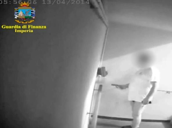 Il vigile in mutande che Renzi voleva licenziare in 48 ore è stato assolto: «Tortura mediatica»