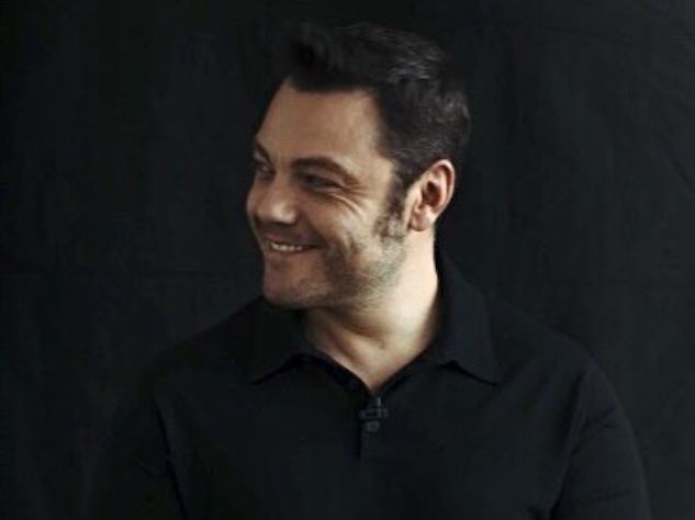 Tiziano Ferro devolverà il suo compenso di Sanremo in beneficenza