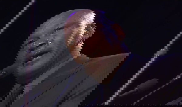 Funerali Kobe Bryant, le lacrime di Michael Jordan: “Eri il mio fratellino” | Video