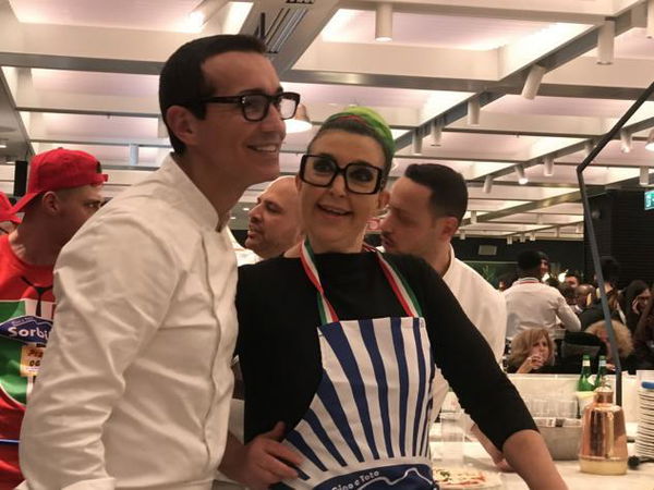 Gino Sorbillo chiude quattro pizzerie: «Ci impediscono anche di fare consegne a domicilio»