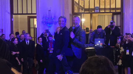 Il balletto di Amadeus e Fiorello è già la cosa più virale della vigilia di Sanremo 2020 | Video article-post