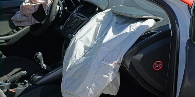 Tragedia a Pisa, scoppia airbag dopo un tamponamento: muore un neonato di due mesi article-post
