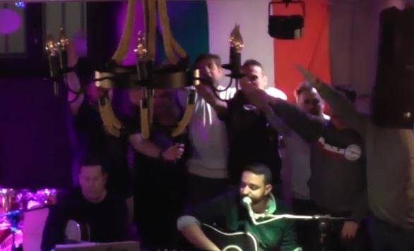 Il concerto nazi-fascista ad Albissola con saluti romani e grida: «Le SS non erano criminali»