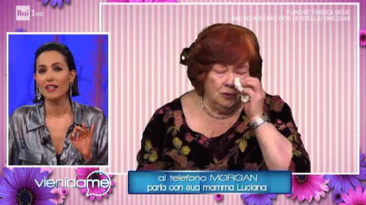 Morgan fa piangere la mamma