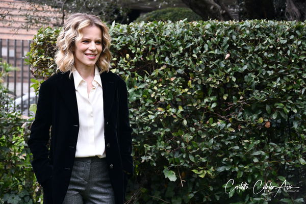 Il Commissario Montalbano, Sonia Bergamasco: “Episodio molto emotivo, Sironi fondamentale per il successo” | Video