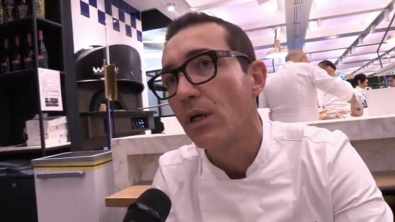 Gino Sorbillo inaugura alla Rinascente: “Bello in tempo di coronavirus tutta questa gente” | Video