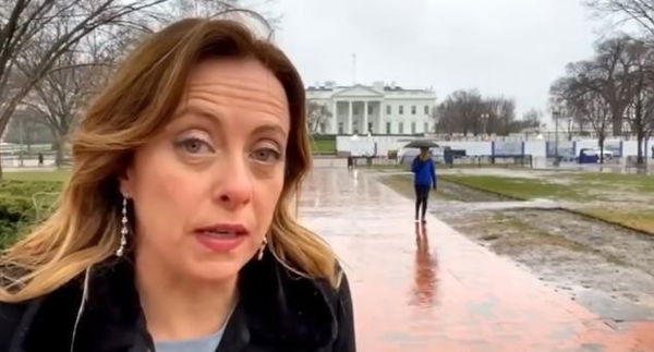 Giorgia Meloni sostiene che non c’è un’emergenza odio perché anche lei è «vittima di odi»