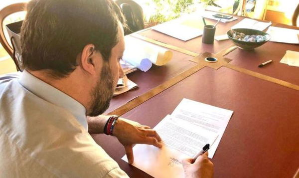 Salvini chiede a Conte l’istituzione di un fondo da 10 miliardi per gestire l’emergenza Coronavirus
