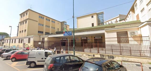 Scuole chiuse domani a Napoli, nel Livornese e a Follonica per l’allerta maltempo article-post