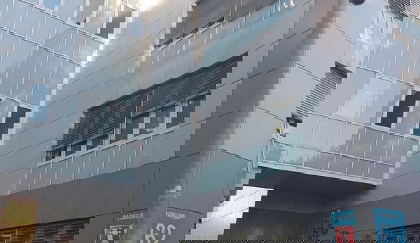 Coronavirus, che differenza c’è tra il virus isolato al Sacco e quello allo Spallanzani