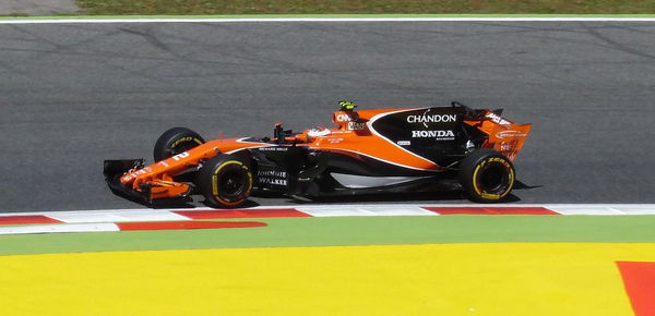 La psicosi del coronavirus arriva anche ai test di F1