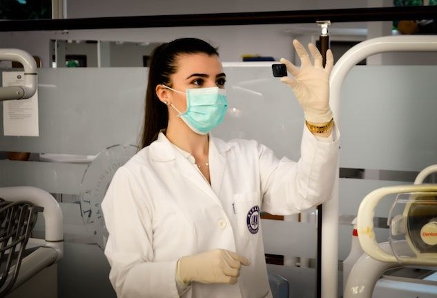 Il 38enne contagiato era stato rimandato a casa dopo i primi segni di influenza article-post