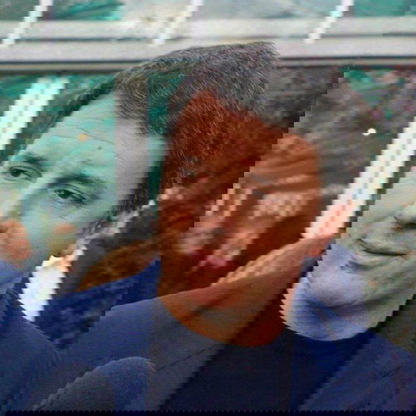 L’ultimatum di Renzi: «Conte accolga le nostre idee, o ci tiriamo fuori dal governo»