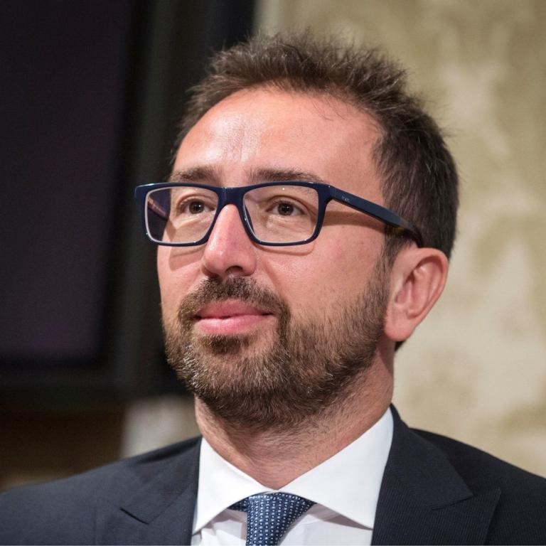 Il coronavirus blocca anche la Giustizia: niente udienze fino al 31 maggio