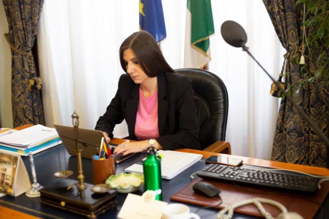 Coronavirus, positiva la viceministra dell’Istruzione Anna Ascani: «Ho tosse e febbre» article-post