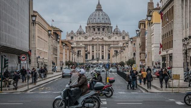 Chiese chiuse