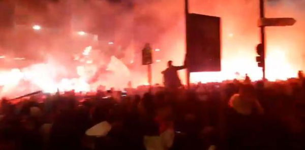 La Francia accusa l’Italia di «aver preso misure che non hanno arginato l’epidemia». Mentre a Parigi accadeva questo