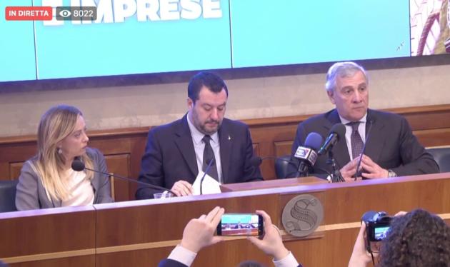 Giorgia Meloni sul coronavirus: «L’Italia non è più un posto sicuro, perché fanno sbarcare i migranti?» article-post