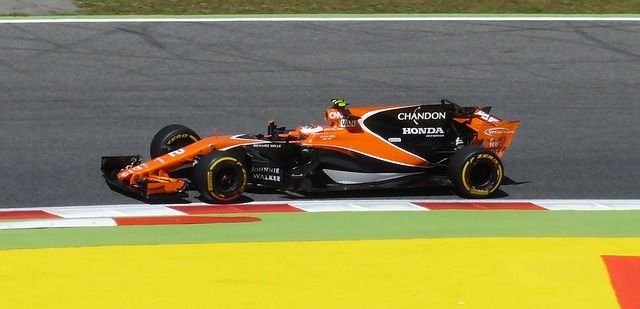 Formula 1, la McLaren rinuncia al Gran Premio di Australia
