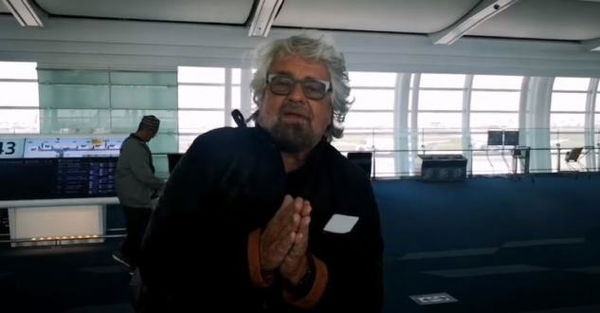Secondo Beppe Grillo, questo è il momento per lanciare il Reddito Universale