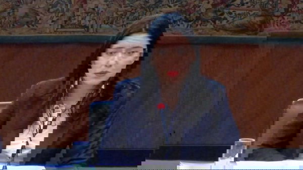 L’elaborato da portare alla maturità 2020, Azzolina lo conferma: ma restano i dubbi