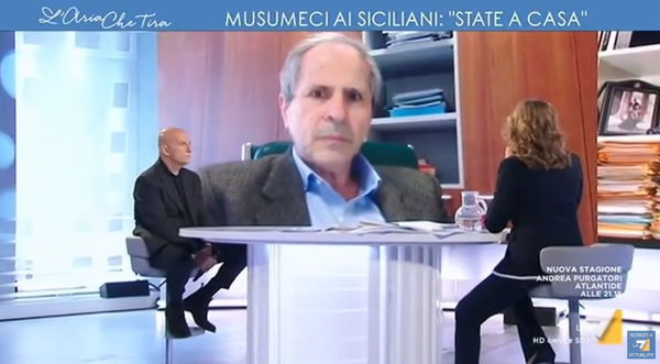 Il virologo Crisanti parla di fallimento del sistema: “Altro che 60mila, i contagi sono 450mila”