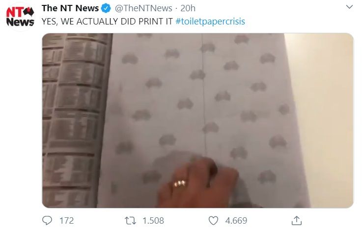 Manca la carta igienica per il coronavirus, giornale pubblica otto pagine da staccare