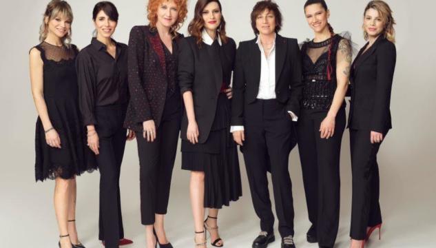 7 donne accanto a te