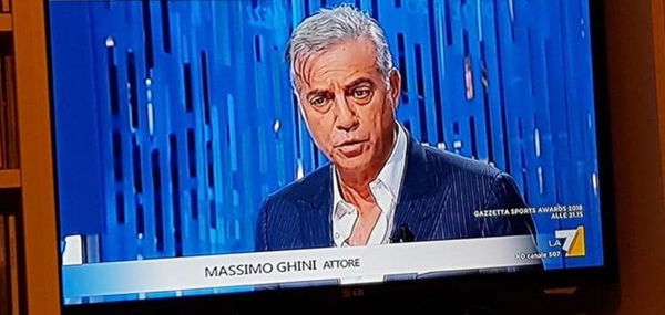 L’odissea di Ghini per riportare la figlia a casa da Londra sottolinea l’efficienza della sanità italiana