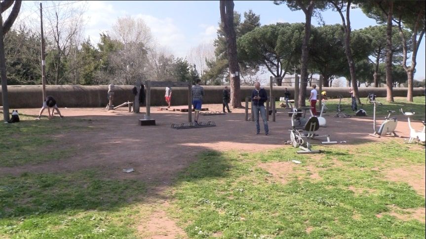 Coronavirus a Roma Cinecittà, viaggio nella prima domenica di quarantena | Video article-post