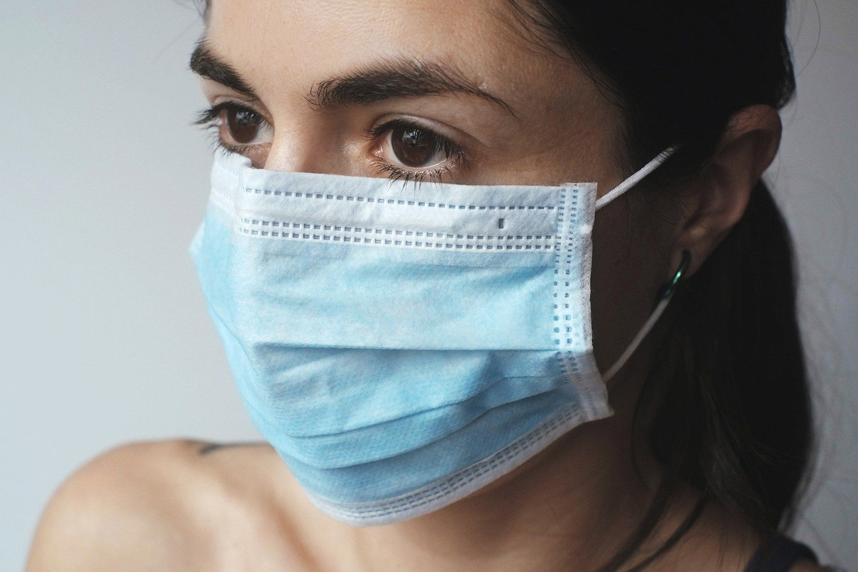 Spagna: il Governo mette le cliniche private al servizio della sanità pubblica article-post