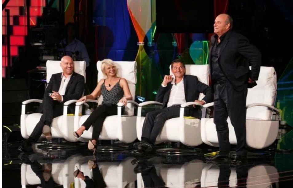 Canale 5 prepara le repliche di Scherzi a parte e Tu sì que vales article-post