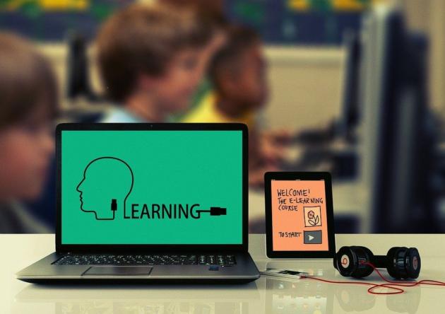 Registri elettronici delle scuole sotto attacco, Axios: «I dati sono al sicuro» article-post