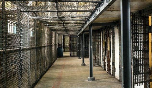Cosa c’è di vero (e cosa c’è di falso) nella storia dei mafiosi ai domiciliari per ‘colpa del Cura Italia’ article-post