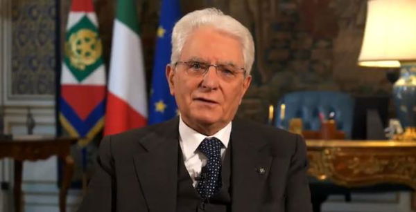 Coronavirus, Mattarella: «Non tenere la mascherina non è libertà»