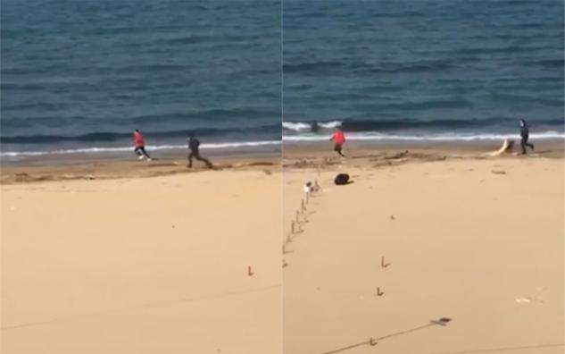La storia del runner che fugge dal finanziere in spiaggia non è finita benissimo (per il runner) | VIDEO article-post